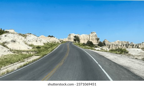 The Badlands Loop State Scenic Byway in Badlands National Park