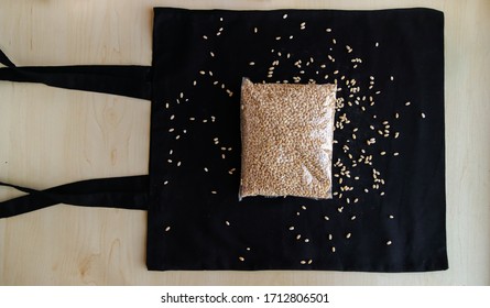 Download Bag Of Pearl Barley Images Stock Photos Vectors Shutterstock Yellowimages Mockups