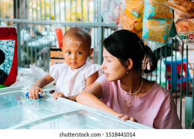 Bago, Myanmar. 16 Th August, 2019: Portrait Of Burmese Humble Family