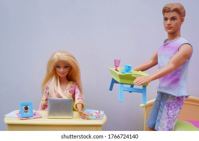 barbie laptop 2020