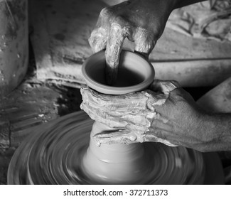 274 Bahrain Pottery Images, Stock Photos & Vectors | Shutterstock