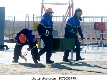 Baikonur, Kazakhstan, 03.25.2015. Installation Of The Soyuz-FG Rocket With The Soyuz TMA-16M Spacecraft At The Launch Site Of The Baikonur Cosmodrome.