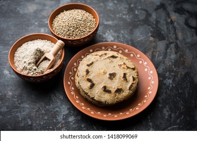 Bajra / Sorghum Ki Roti Or Pearl Millet Flat Bread