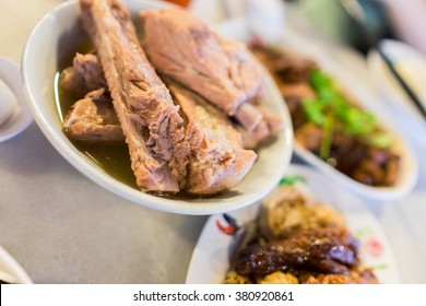 Bak Kit teh is a meat dish cooked in broth popularly served in Malaysia and Singapore.
Bak kut teh is usually eaten with rice or noodles