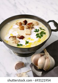 Baked Garlic Soup
