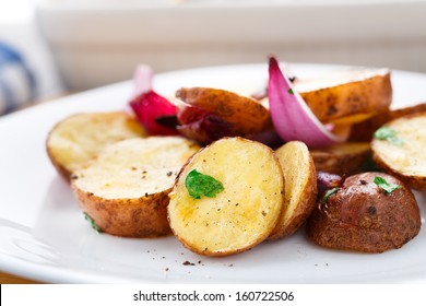 Baked Potato With Red Onion