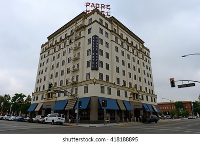 BAKERSFIELD, CA - MAY 8,2016: The Landmark Padre Hotel Was Constructed In 1928. Recently Renovated, It Now Accommodates Guests With Elegant Rooms And Fine Dining.