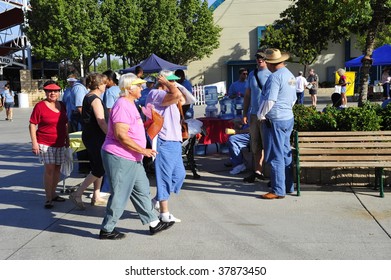 BAKERSFIELD, CA - SEPTEMBER 25: It Was Senior Day At The Kern County Fair Where Admission Was Free For The Over 55 Crowd On September 25, 2009, In Bakersfield, California .