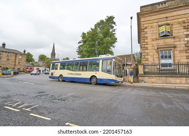 Bakewell, Derbyshire, UK 09 11 2022 Bus In A Town Center