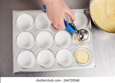 Baking Cupcakes At The Cupcake Store.