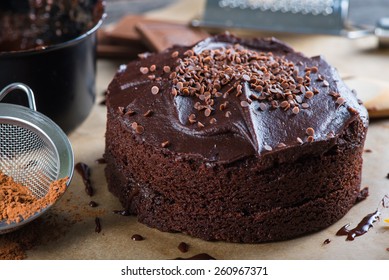 Baking And Decorating Chocolate Cake