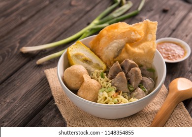 bakso images stock photos vectors shutterstock https www shutterstock com image photo bakso indonesian beef meatball served noodle 1148354855