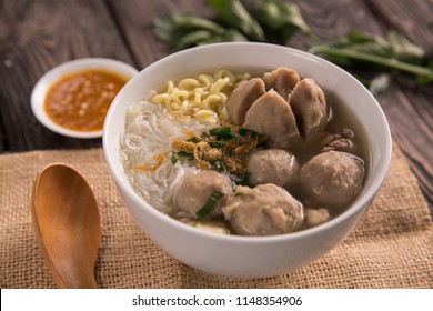 7,683 Bakso Images, Stock Photos & Vectors | Shutterstock