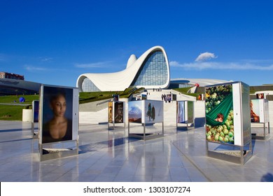 BAKU, AZERBAIJAN. - NOVEMBER 2018:Panoramic View Of Heydar Aliyev Center With National Geographic Photography Exhibition In Front.