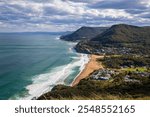 Bald Hill Lookout, Sydney, NSW, panoramic view, coastal, landscape, sunset, horizon, cliffside, ocean, beach, dramatic skies, vibrant colors, lookout, tranquil, beauty, scenic, rugged coastline