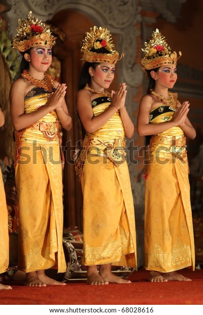 Bali November 6 Girls Performing Traditional Stock Photo Edit Now
