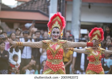 Balinese Mythology Images Stock Photos Vectors Shutterstock