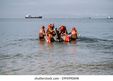 1,469 Maritime Search Rescue Images, Stock Photos & Vectors | Shutterstock