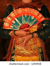 Balinese dancer in traditional costume
