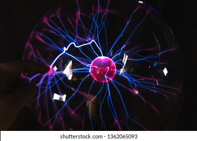 1,030 Tesla ball Images, Stock Photos & Vectors | Shutterstock