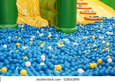 Ball pit for kids