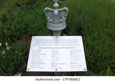 Ballater, Scotland, UK, 16/08/2020 : Crown In Silver With A Plaque Commemorating Diamond Jubilee Of Queen Elizabeth II