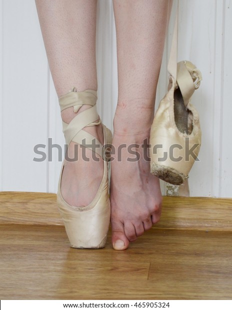 Ballerina Feet Ballet Shoes Pointe 