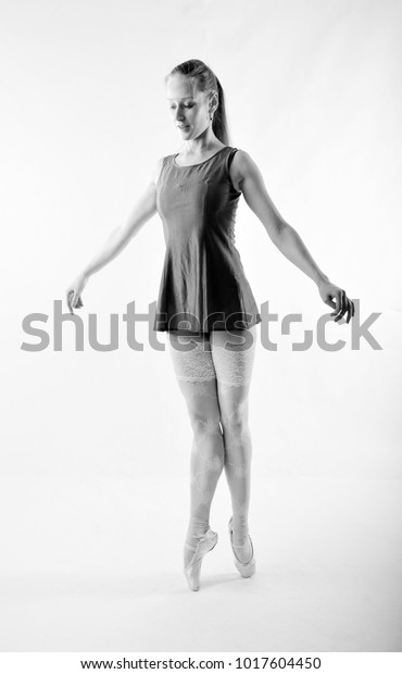støj Udtømning jeg er glad Ballerina Stockings Stock Photo (Edit Now) 1017604450