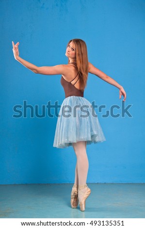 ballet dancer in school of ballet  
     