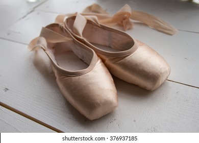 ballet shoes wood 