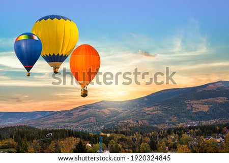 balloon against the backdrop of sky and sunset, silence of nature