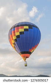 Balloon or balloon is a vehicle used for air travel. With the principle of buoyancy and wind movement