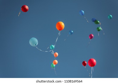 風船 空 イラスト の写真素材 画像 写真 Shutterstock