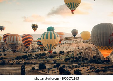 Balloons Dance To The Most Beautiful Place In The World ...