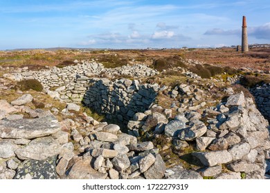 Ballowall Barrow At Carn Gloose Near Cape Cornwall An Important Bronze Age Burial Site. England UK Europe
