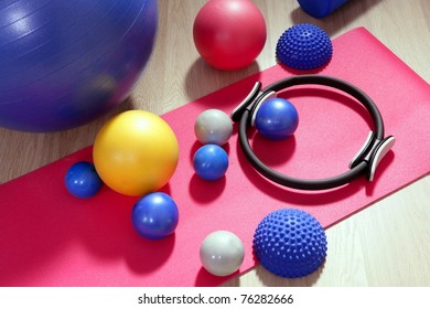 Balls Pilates Toning Stability Ring Roller Yoga Mat Sport Gym Stuff