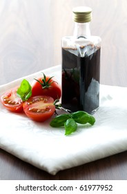 Balsamic In Bottle With Tomato