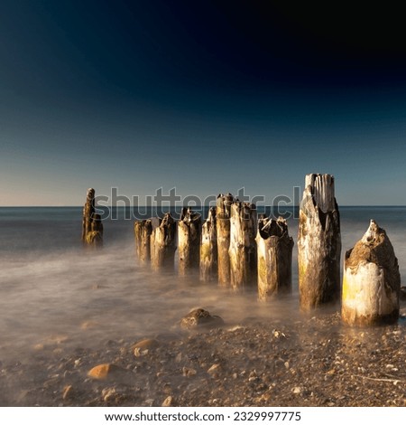 Foto Bild Stolpmünde, Ostsee in Polen mit Resten einer Kriegsmole