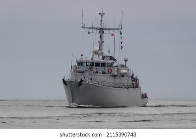 BALTIC SEA - POLAND - 2021: Minehunter Of The Royal Netherlands Navy  Flows On The Sea 