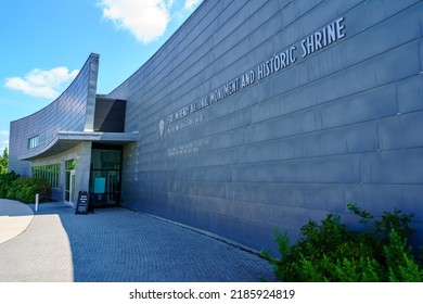 Baltimore, MD, USA – August 2, 2022: The Entrance Gate Sign Of Fort McHenry, Which Was Attacked During The Battle Of Baltimore In The War Of 1812 By The British Navy.