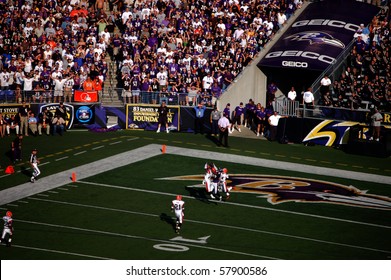 BALTIMORE - SEPTEMBER 21: Players From The Cleveland Browns And Baltimore Ravens Jump For A Hail Mary Pass At The End Of The Half At M&T Bank Stadium September 21, 2008 In Baltimore, MD