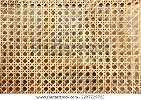 Bamboo handicrafts weave geometric octagonal patterns.
