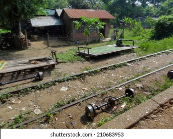 316 Cambodia bamboo train Images, Stock Photos & Vectors | Shutterstock