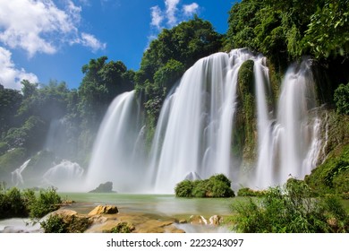 Ban Gioc Waterfall In Cao Bang, Viet Nam - The Waterfalls Are Located In An Area Of Mature Karst Formations Were The Original Limestone Bedrock Layers Are Being Eroded