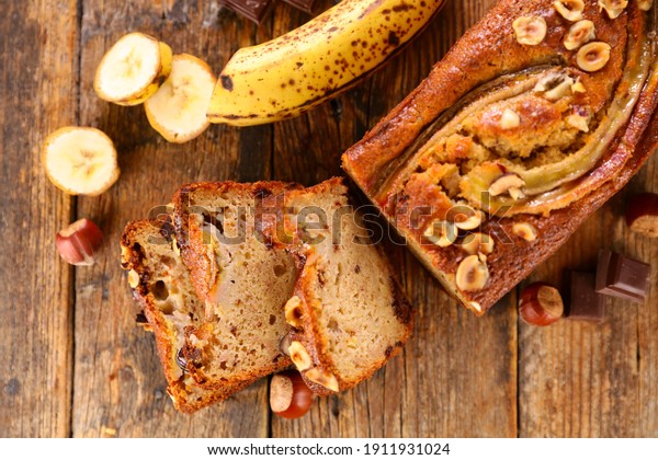 banana bread with nuts- top\
view