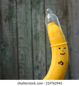 1,690 Banana condom Images, Stock Photos & Vectors | Shutterstock