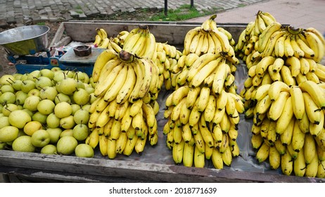 Banana Fruit For Sale In Street Side In A Thela Cart