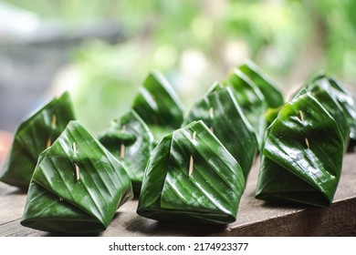 Banana leaf packaging.Non plastic or save environment concept. - Shutterstock ID 2174923377