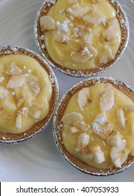 Banana Pudding Pies