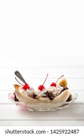 Banana Split In A Dish